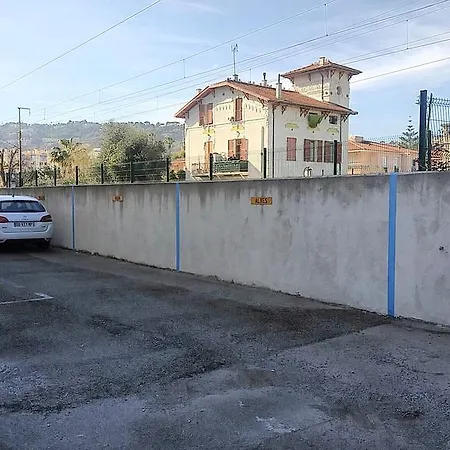 Du Port - Juan